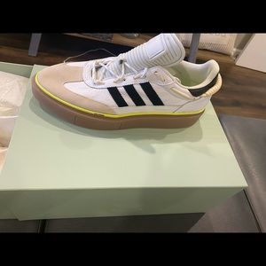 Beyonce adidas sleek size 12